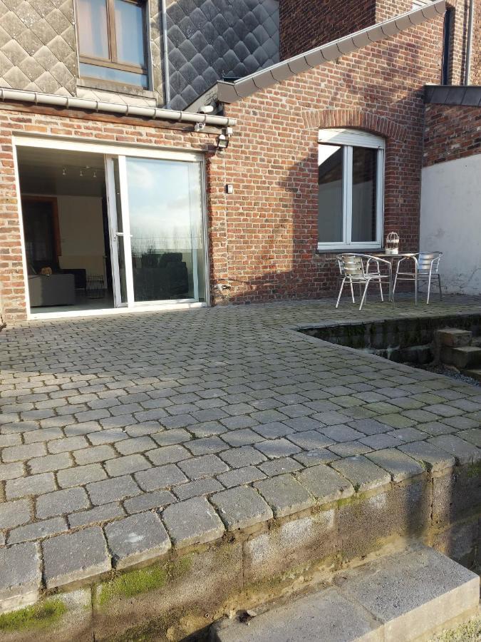Appartement Rdc Plein Centre Avec Terrasse Visé Eksteriør bilde